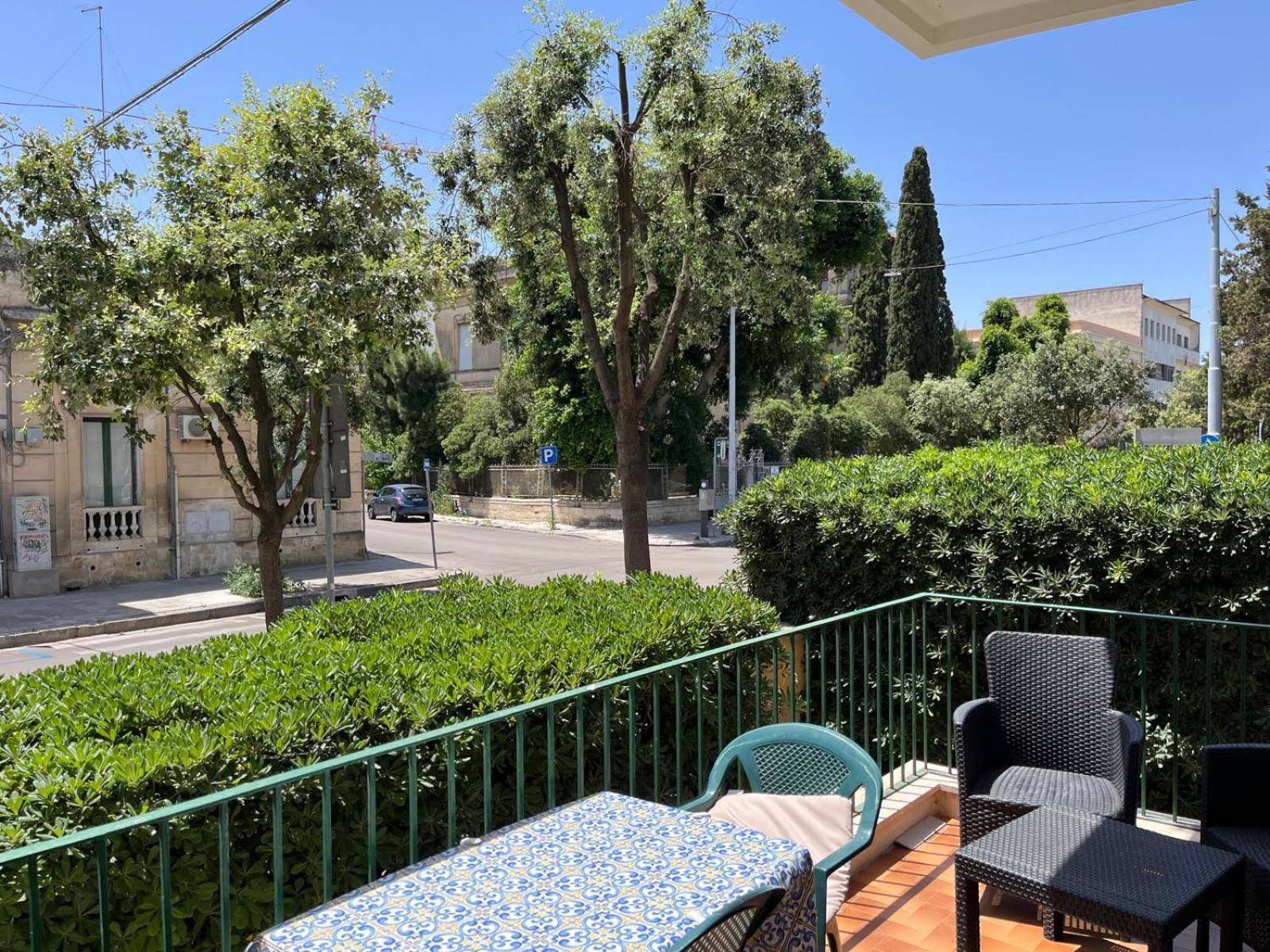 Armonie Centro Lecce Hotel Exterior photo
