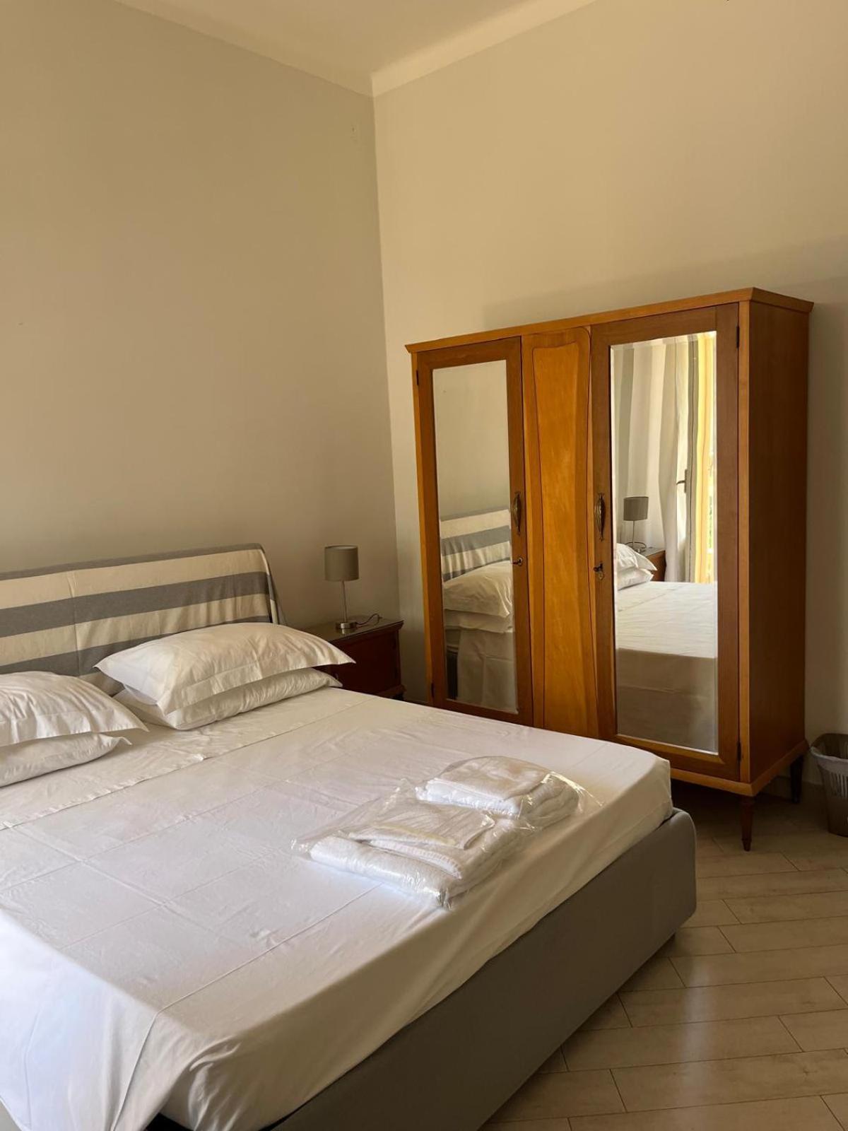 Armonie Centro Lecce Hotel Exterior photo